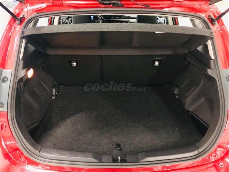TOYOTA Auris 1.2 120T ACTIVE 5p.