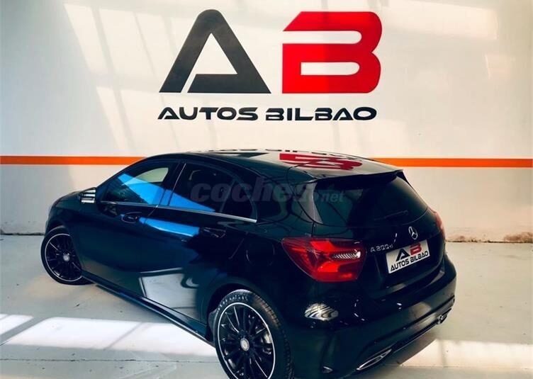 MERCEDES BENZ Clase A 200 d AMG Line 5p.
