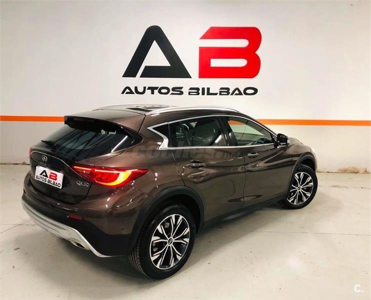 INFINITI QX30 2.2D PREMIUM 7DCT AWD 5p.
