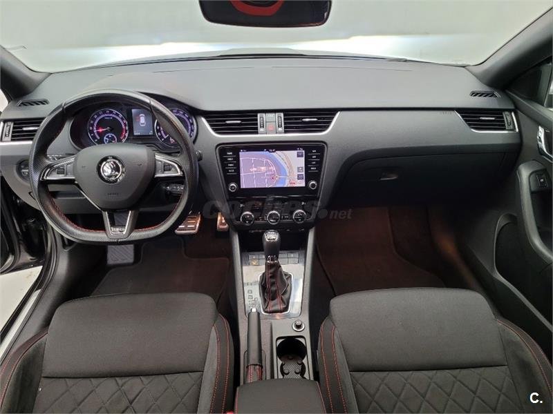 SKODA Octavia Combi 2.0 TDI CR 135KW DSG RS 5p.