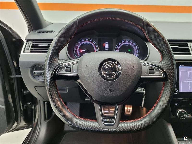 SKODA Octavia Combi 2.0 TDI CR 135KW DSG RS 5p.