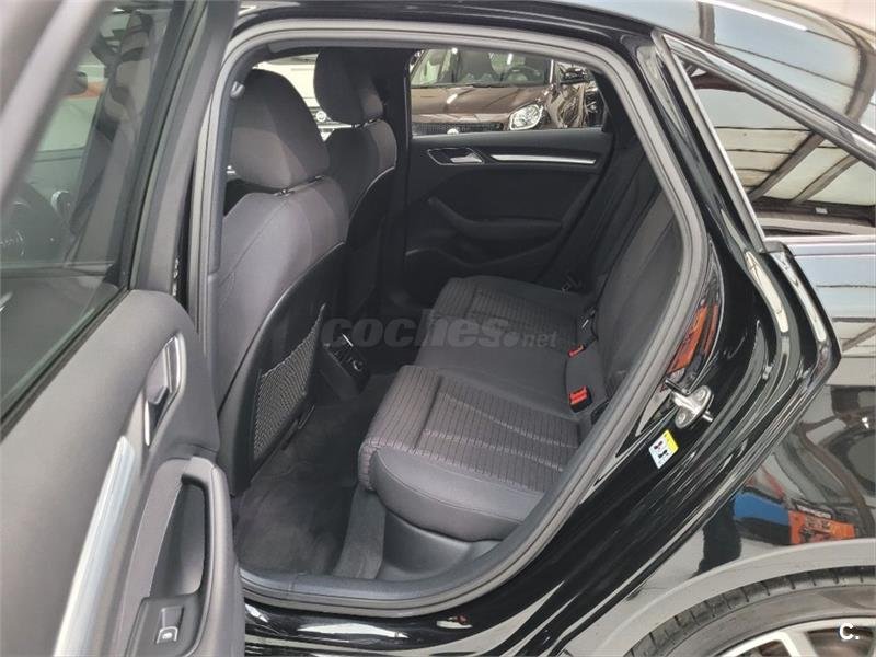 AUDI A3 Black line edition 2.0 TDI Sedan 4p.