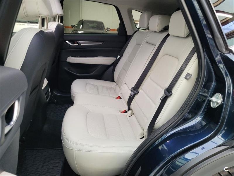 MAZDA CX5 2.5 G 143kW AWD AT Zenith Black Sky Crui 5p.