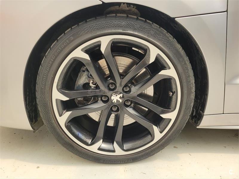 PEUGEOT RCZ 1.6 THP 200cv 2p.