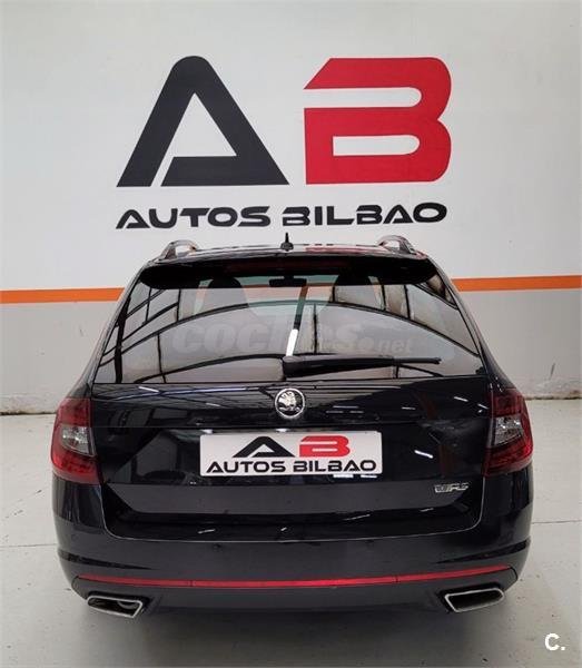 SKODA Octavia Combi 2.0 TDI CR 135KW DSG RS 5p.