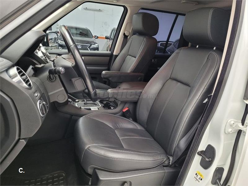 LAND-ROVER Discovery 4 3.0 TDV6 SE 211cv 5p.