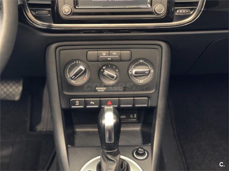 VOLKSWAGEN Beetle Cabrio Design 1.2 TSI 105CV BMT 2p.