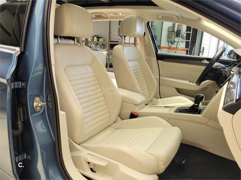 VOLKSWAGEN Passat Alltrack 2.0 TSI 220CV BMT 4Motion DSG 5p.