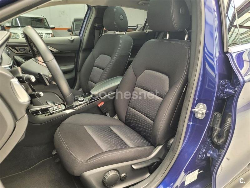 INFINITI QX30 2.2D PREMIUM TECH 7DCT AWD