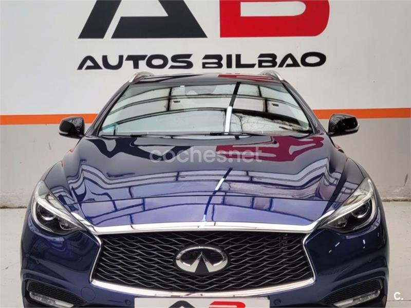 INFINITI QX30 2.2D PREMIUM TECH 7DCT AWD