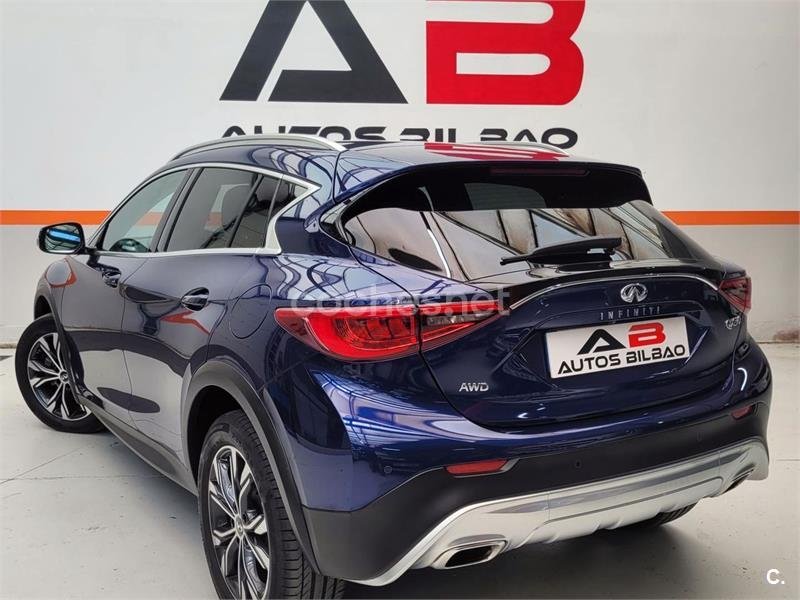 INFINITI QX30 2.2D PREMIUM TECH 7DCT AWD