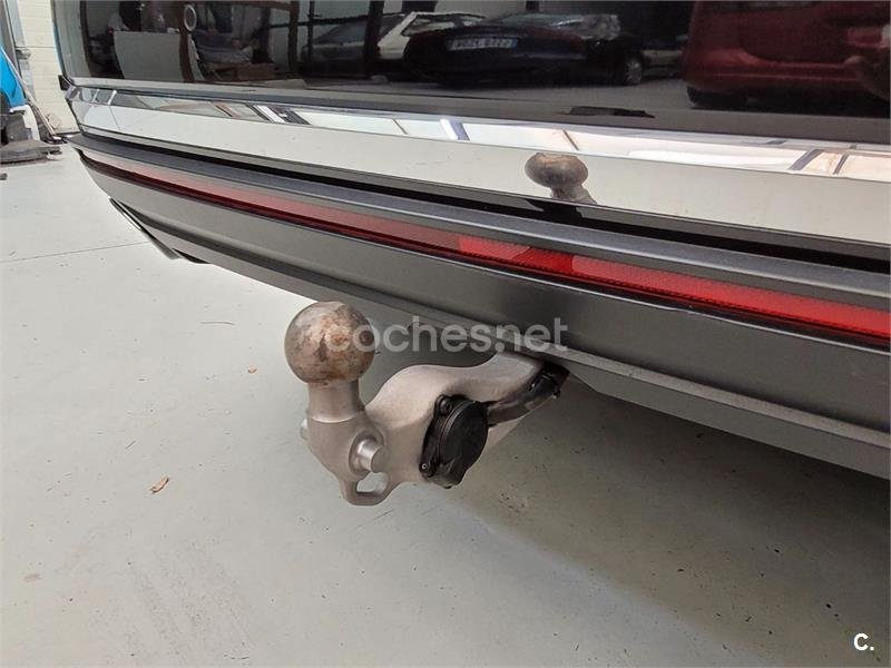 VOLKSWAGEN Touareg Premium 3.0 TDI 210kW 286CV Tip 4Mot