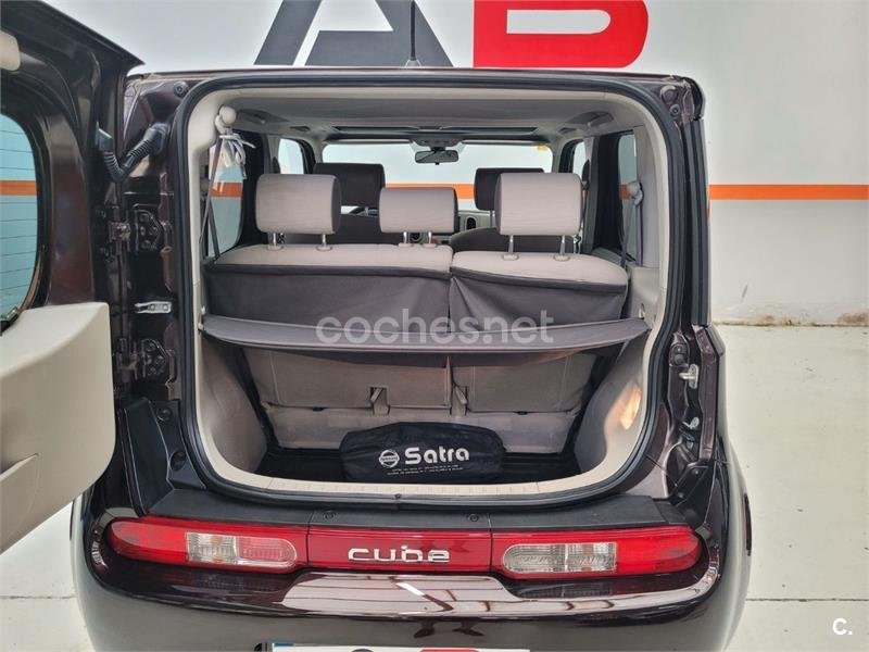 NISSAN CUBE 1.6G Limited Edition