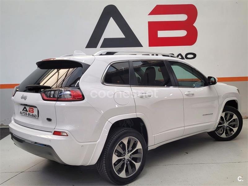 JEEP Cherokee 2.2 CRD 143kW Overland 9AT E6D 4WD