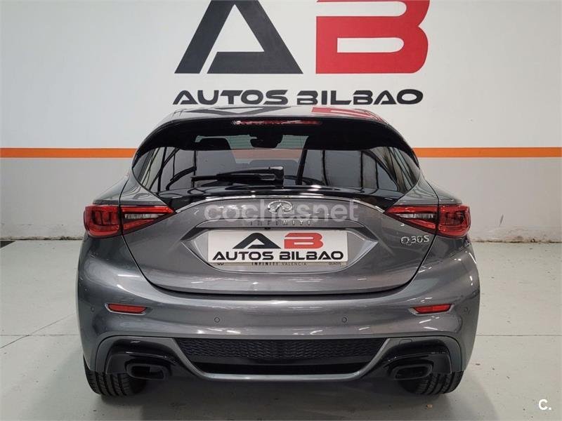 INFINITI Q30 2.2D SPORT 7DCT