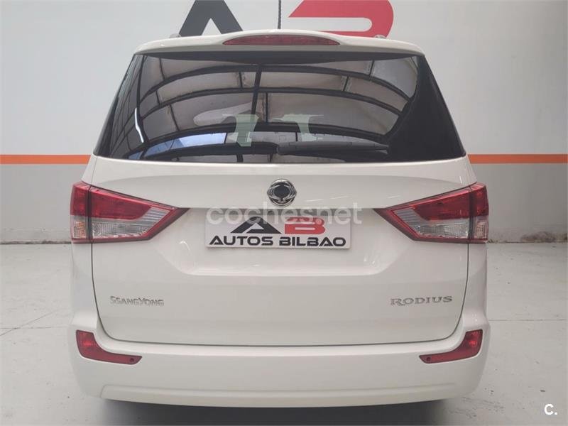 SSANGYONG Rodius D22T 178cv Limited Aut