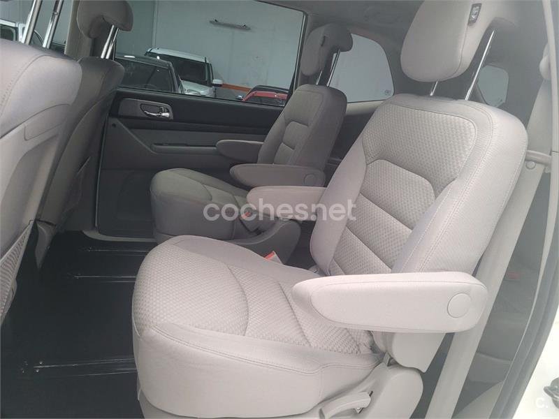 SSANGYONG Rodius D22T 178cv Limited Aut