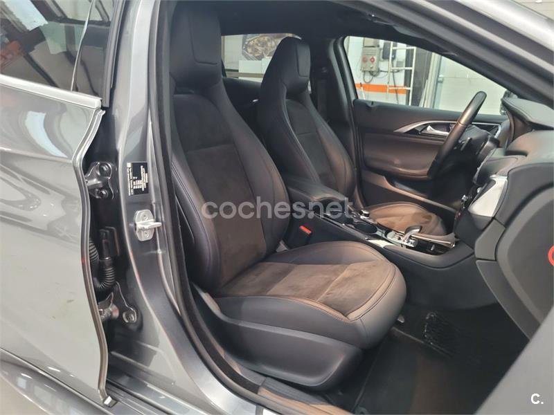 INFINITI Q30 2.2D SPORT 7DCT