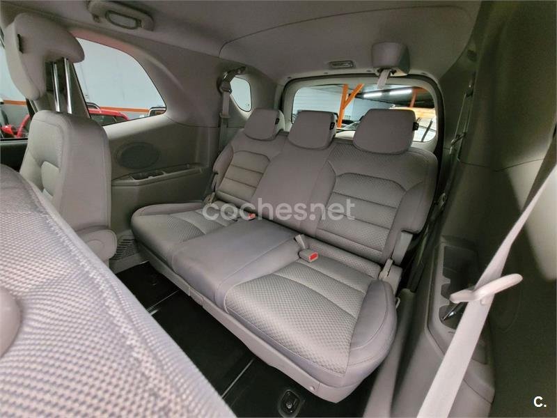 SSANGYONG Rodius D22T 178cv Limited Aut