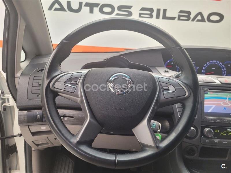 SSANGYONG Rodius D22T 178cv Limited Aut