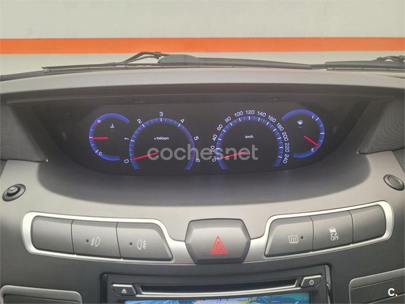 SSANGYONG Rodius D22T 178cv Limited Aut