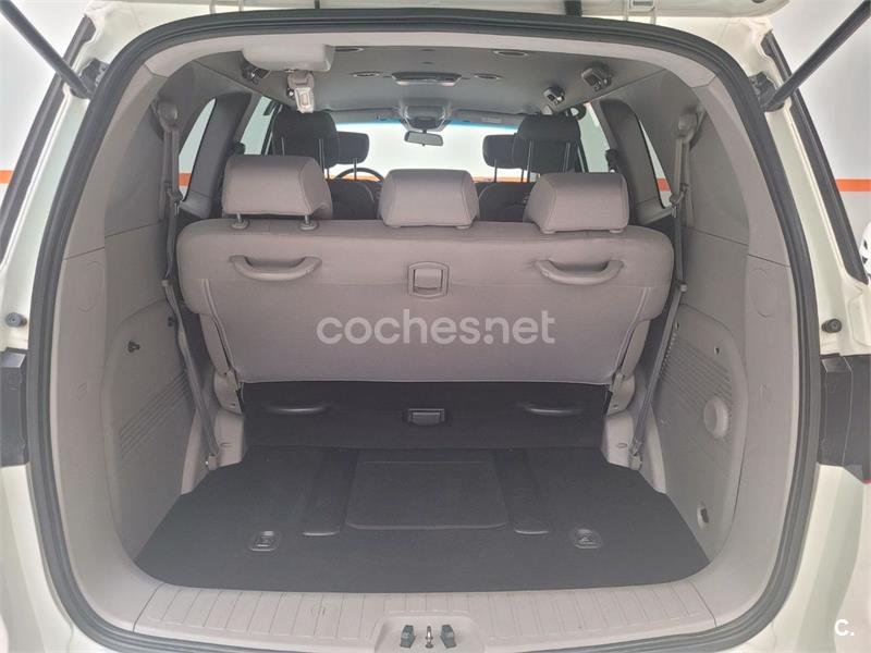 SSANGYONG Rodius D22T 178cv Limited Aut