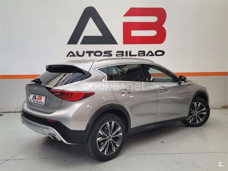 INFINITI QX30 2.2D PREMIUM 7DCT AWD