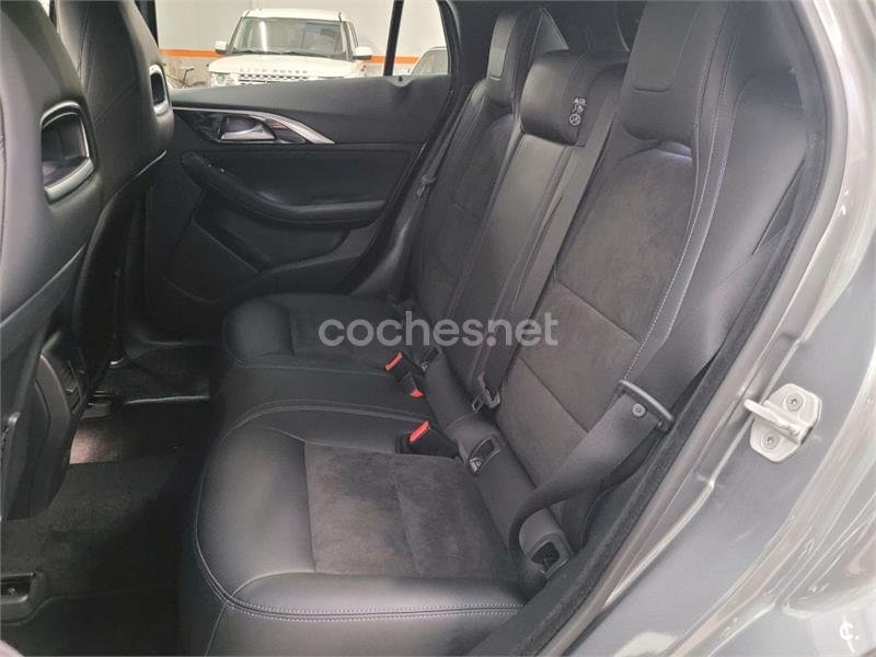 INFINITI Q30 2.2D SPORT 7DCT