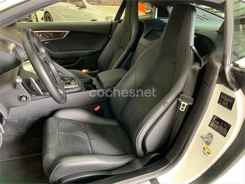 JAGUAR FType 2.0 I4 300PS Coupe RDynamic Auto