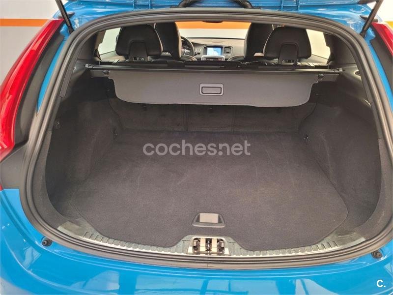 VOLVO V60 2.0 R Polestar AWD Auto