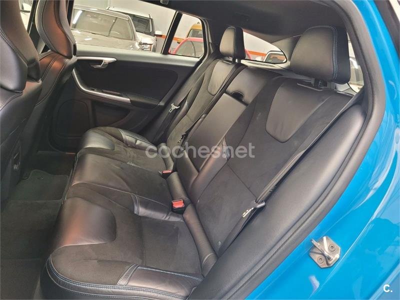 VOLVO V60 2.0 R Polestar AWD Auto