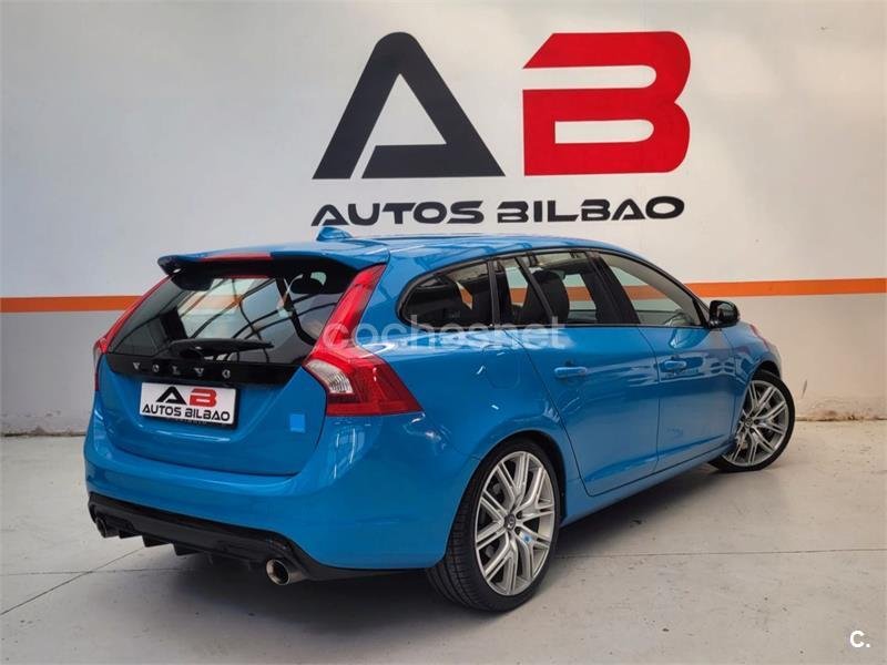 VOLVO V60 2.0 R Polestar AWD Auto