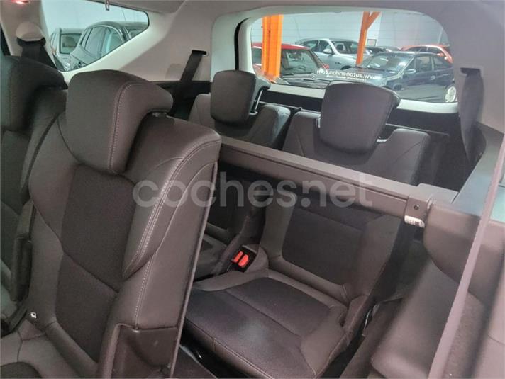RENAULT Espace Limited dCi Twin Turbo EDC 5p.