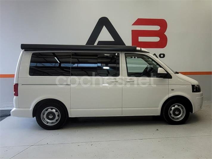 VOLKSWAGEN California Beach Edition 2.0 TDI 140 techo elevable 4p.