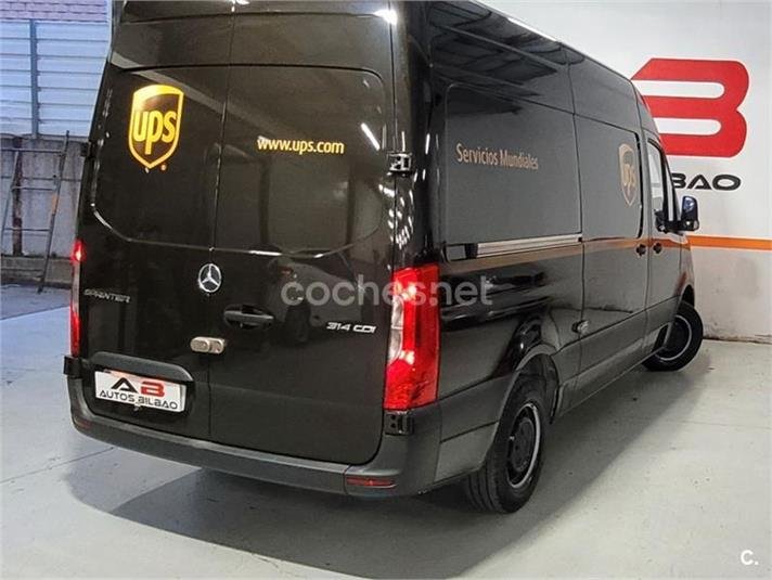 MERCEDES BENZ Sprinter 211 CDI MEDIO 3.0T T. ALTO 4p.