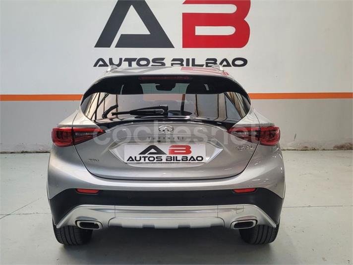 INFINITI QX30 2.2D PREMIUM 7DCT AWD 5p.