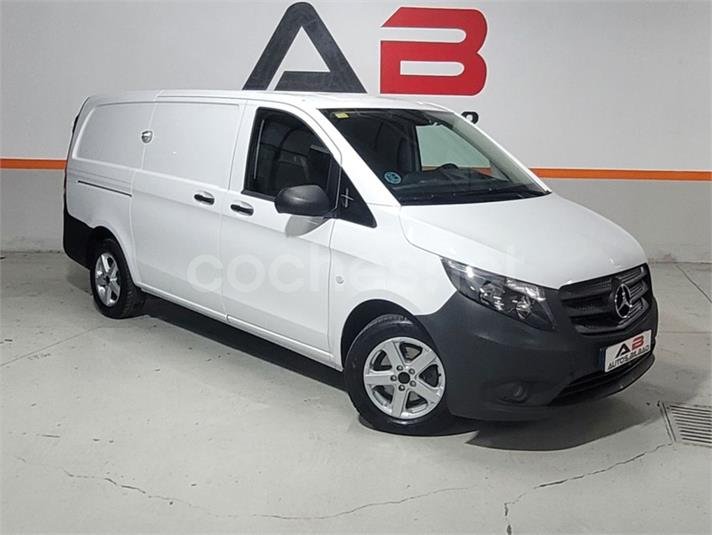 MERCEDES-BENZ Vito 114CDI 100kW furgon Pro larga 4p.