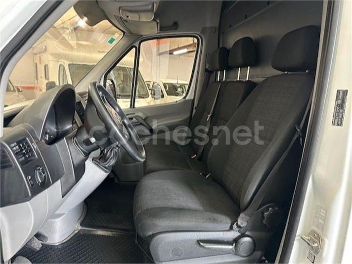 MERCEDES-BENZ Sprinter 311 CDI MEDIO 3.5T T. ALTO
