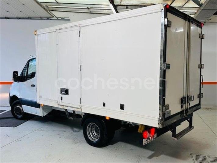 MERCEDES-BENZ Sprinter 514 CDI MEDIO 5.0T