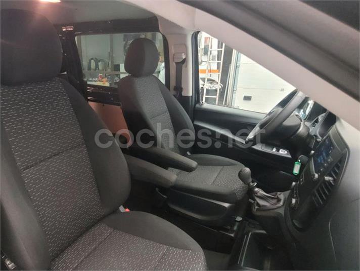 MERCEDES BENZ Vito 110CDI Mixto Pro Compacta