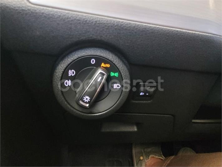 VOLKSWAGEN California Beach Tour TDI BMT