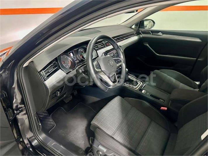 VOLKSWAGEN Passat Variant Executive 2.0 TDI DSG