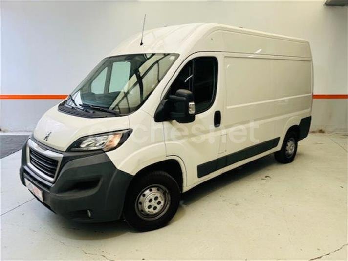 PEUGEOT Boxer 335 L2H2 BlueHDi
