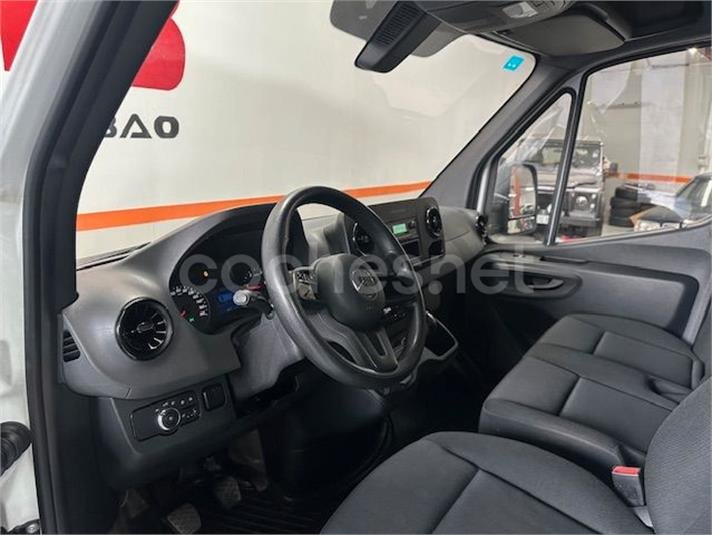 MERCEDES-BENZ Sprinter 311 CDI MEDIO 3.5T