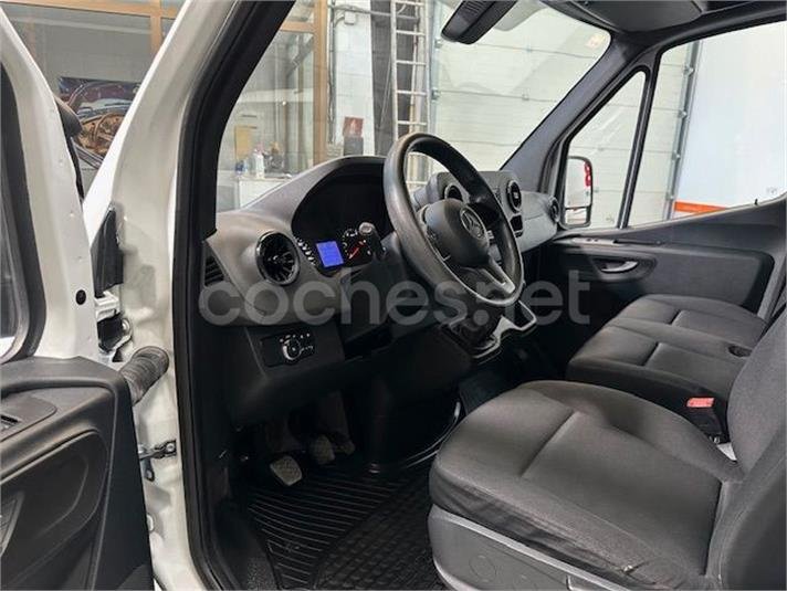 MERCEDES-BENZ Sprinter 211 CDI CORTO 3.0T TD