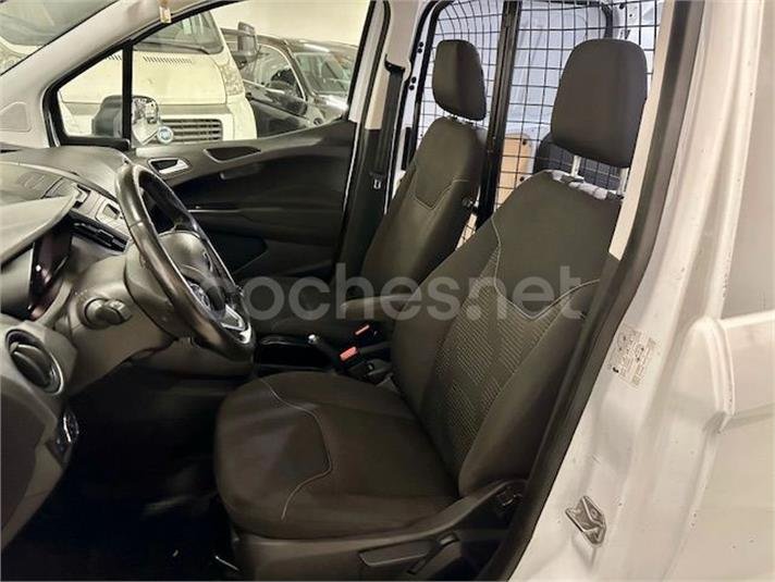 FORD Transit Courier Van 1.5 TDCi Trend