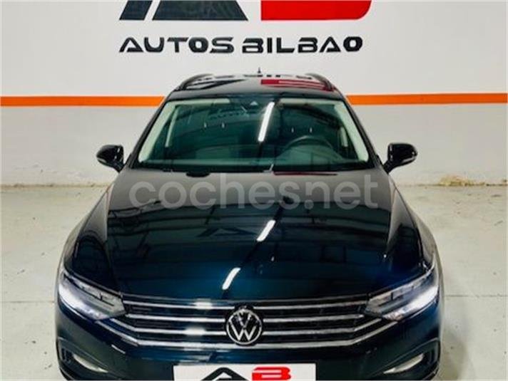 VOLKSWAGEN Passat Variant Executive 2.0 TDI DSG