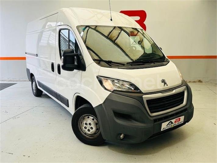 PEUGEOT Boxer 335 L2H2 BlueHDi