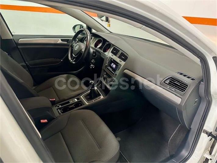 VOLKSWAGEN Golf Advance 1.6 TDI BM