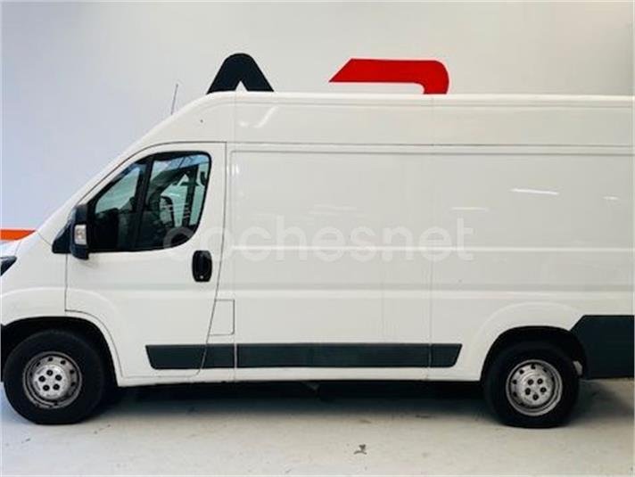 PEUGEOT Boxer 335 L2H2 BlueHDi